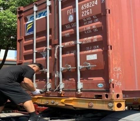 Automatische Laminationsmaschinen für Kartonflöten 14