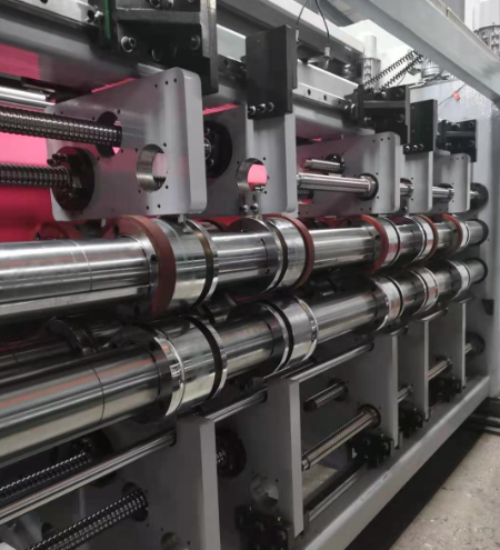 PRY-D1224 Hochgeschwindigkeits-Full-Automatische 4 Farben-Flexodruck-Slotting-Die-Schneidemaschine 7