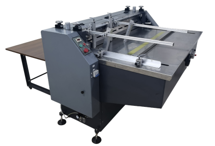 ZB-1300 automatische Papier- und Kartonschneidmaschine 1